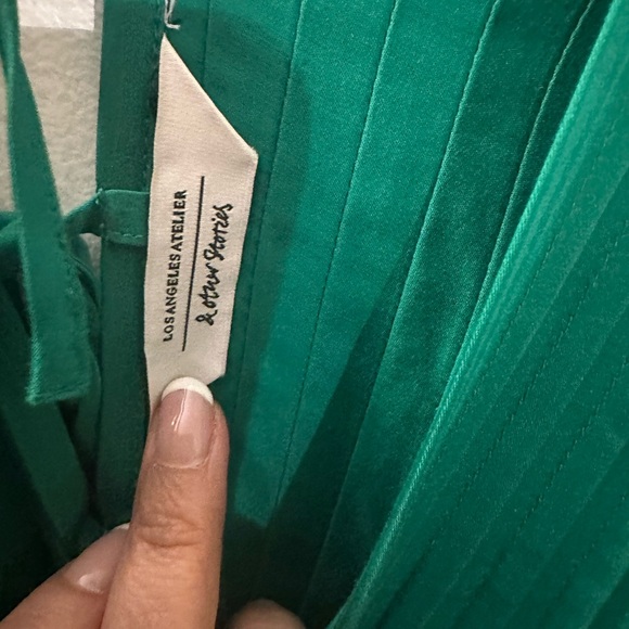 SOLD!!! Green Pleated Midi Dress - Picture 6 of 7